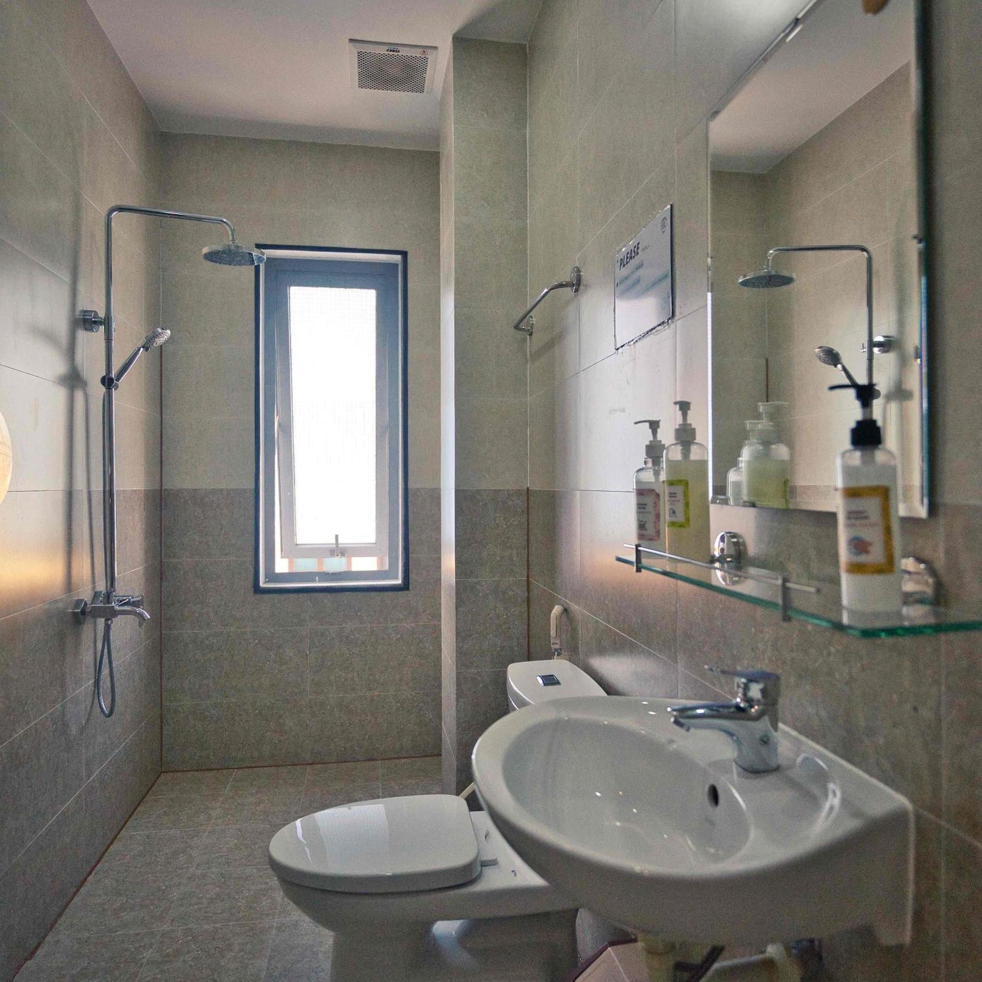 The Imperfect Downtown Hostel Hoi An Eksteriør bilde